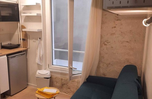 Saint-Louis Condo | Tiny studette Rémilly Versailles