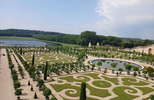 Saint-Louis Condo | Tiny studette Rémilly Versailles