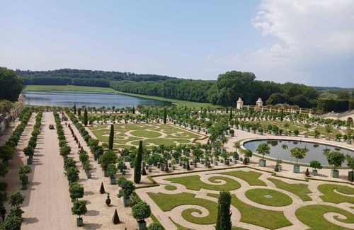 Saint-Louis Condo | Tiny studette Rémilly Versailles