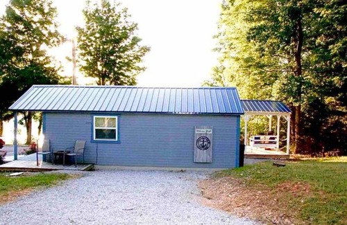 Monticello Apartment | Tinyhouse LakeView Cottage with a MILLION DOLLAR VIEW!