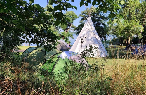 Oberhavel RV Rental | Tipi camp for groups directly on the lake, lake district