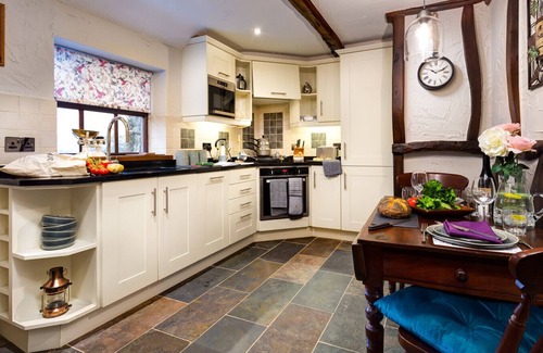 Crosthwaite Cottage | Tipsy Gin Cottage