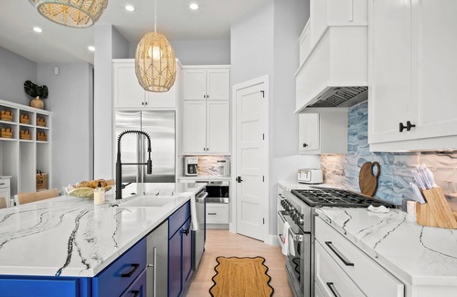 Port Aransas House | Tipsy Starfish | Spacious 5-Bedroom Coastal Retreat @Cinnamon Shore South