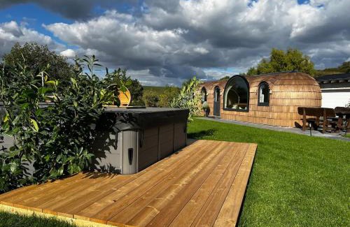 Bundorf House | Tirolian Lodge East