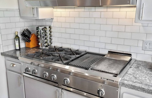 Santa Rosa House | Titan: Theater, Heated Pool, Gym, Billiards