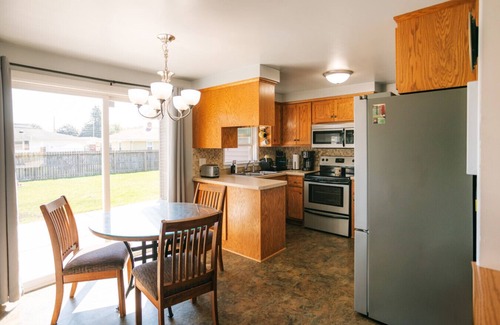 Green Bay Apartment | Titletown Retreat in Green Bay