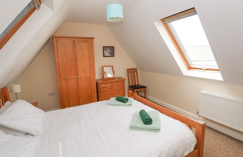 Haverfordwest Cottage | Tlws Bach, ROCH