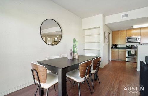 Triangle State Apartment | TNC #206 xxxxxxxxxxx
