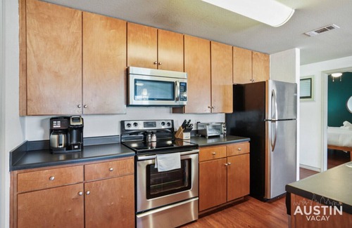 Brentwood Apartment | TNC Combined (205+206)