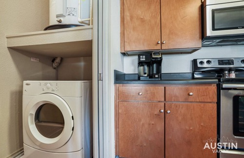Brentwood Apartment | TNC Combined (205+206)