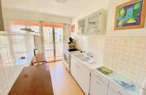 Liberation Apartment | To complete