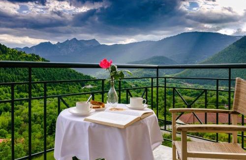 Klavsion House | To Kallion