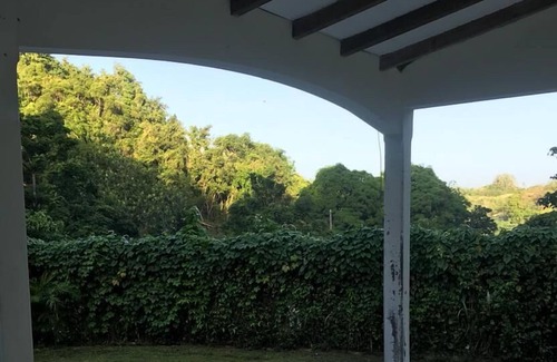 Les Abymes Villa | To the sound of birds