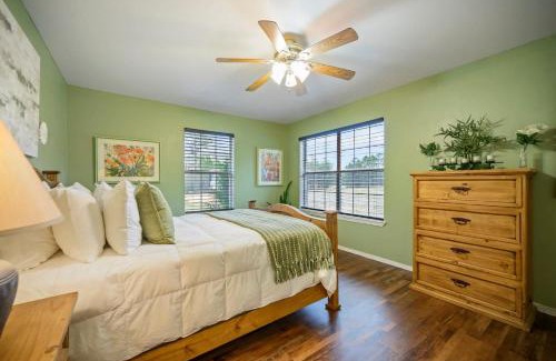 Broken Bow House | To the Stars Secluded 2 BDR