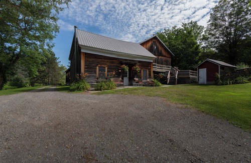 Fly Creek House | Toad Hall Carriage House-quaint family friendly home on a historic estate