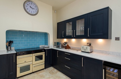 Durham Cottage | Toast Lettings | Crossgate, 2 bedroom Durham City cottage with castle views