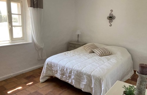 Suze-la-Rousse Other | Today's comfort in yesterday's mas in the heart of Provence
