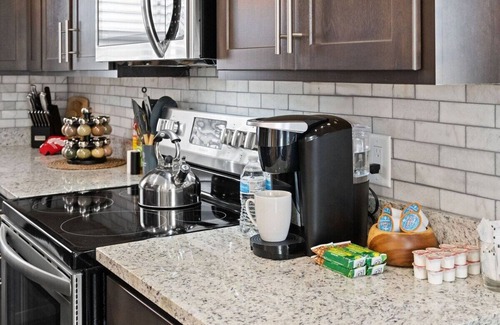 Clarksville Condo | Todd's Place in Downtown Clarksville (638 Madison St, #5)