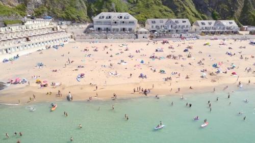 Newquay City Centre Apartment | Tolcarne Beach Apartments