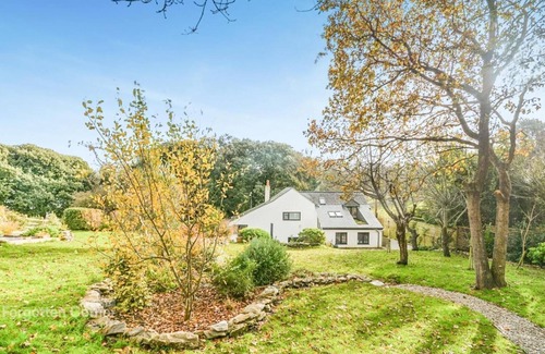 Cremyll Apartment | Toll Cottage uniquely positioned on the doorstep of Mount Edgcumbe Country Park