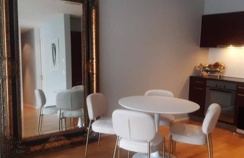 Seefeld Apartment | Tolle Zentrale Wohnung in Zürich