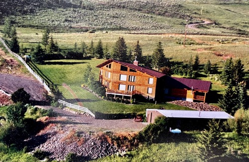 Emigrant House | Tom Miner Creek Main House