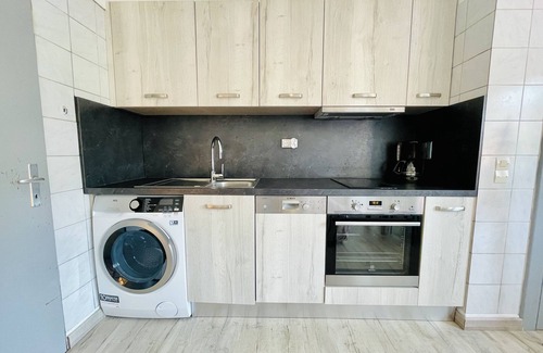 Forges-les-Bains Apartment | Tom: Studio with small terrace 300 metres from the thermal baths