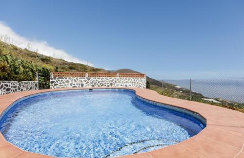 El Granel House | Tomasín