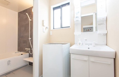 Shimogyo House | ~ Tomori Sakura Umekoji 2 MAX5PPL FREE WIFI near KYOTO STATION ~