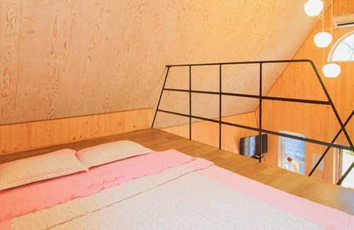 Sanyang-eup House | Tongyeong Morning Dew Pension