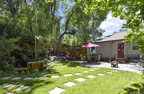 Littleton House | Tons of Trails! Red Rocks close! Huge patio area for relaxation and entertaining