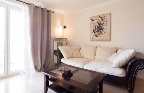 Konigsplatz Apartment | Top-apartment With Balcony in Best Location