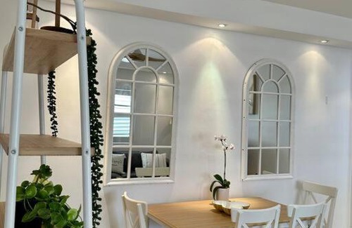 Bondi Beach Apartment | Top Beach Unit