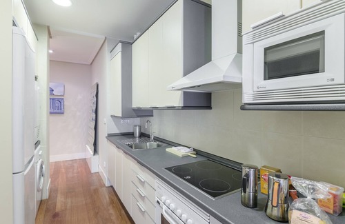 Sol Apartment | Top Design Apartment at OPERA Metro station (Royal Theater)/HIGH SPEED WiFi