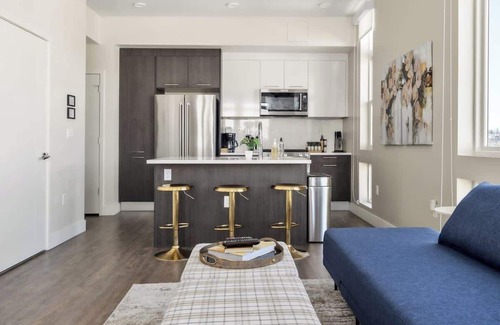 Highland Condo | Top Floor | Amazing Views | Center of LoHi