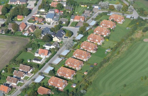 Wulfen House | Top floor apartment by the golf course