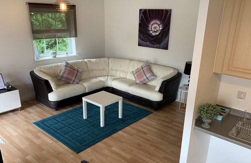 Littleover Apartment | Top Floor Exclusive - With Balcony