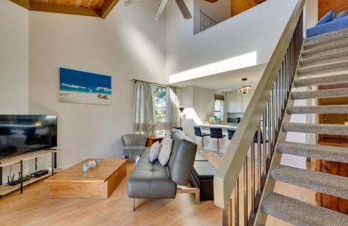 Historic Kailua Village Apartment | Top-Floor Kailua Bay Resort Condo with Ocean Views!