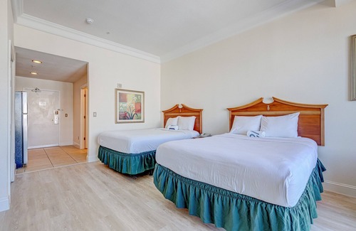 Ortona Park Hotel | Top-floor oceanfront gem with gym & high-speed WiFi