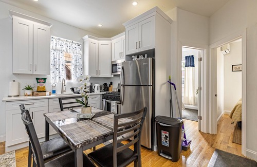 Canarsie Apartment | Top Floor & Skylight Brooklyn