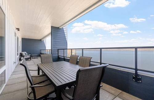 Lake City Condo | Top floor unit with huge patio overlooking Lake Pepin - Unit 302