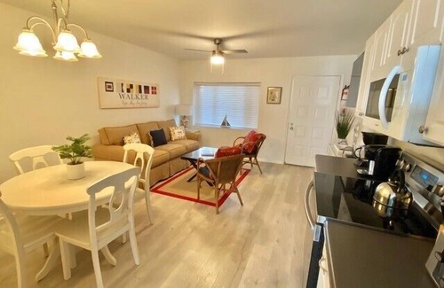 Admiral Estates Condo | Top floor unit with water view from bedroom!