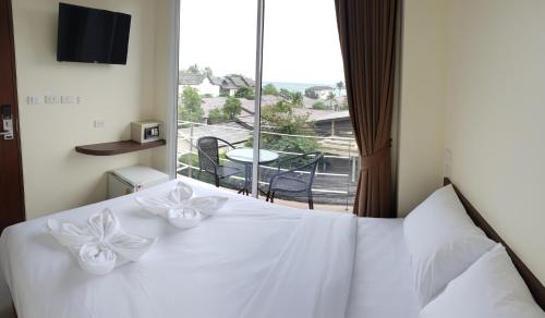 Bophut Hotel | Top Hostel Samui