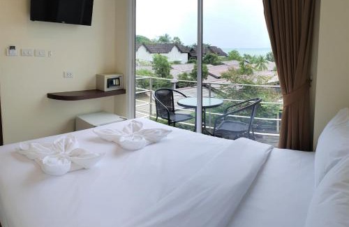 Bophut Hotel | Top Hostel Samui