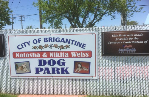 Brigantine House | TOP LOCATION IN BRIGANTINE! SPACIOUS HOME> NEAR BEACH, CASINOS>LOW PET FEE!