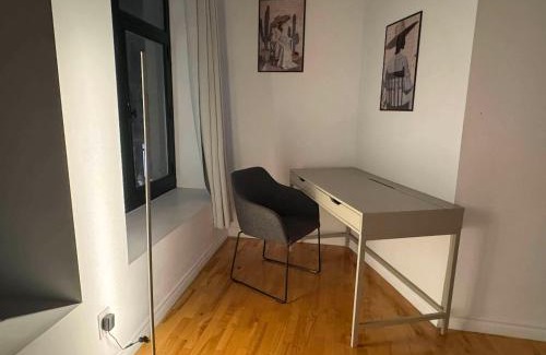 Old Montreal Apartment | Top Location - The 777 Old Port Gem