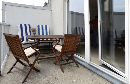 Heiligenhaus Apartment | Top modern 4-star duplex apartment with great views