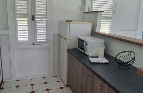 Le Francois Villa | Top of 1-bedroom air-conditioned villa (3min Habitation Clément)