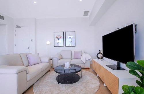 Spring Hill Apartment | Top of Spring Hill - Balcony Bliss and Poolside Escape