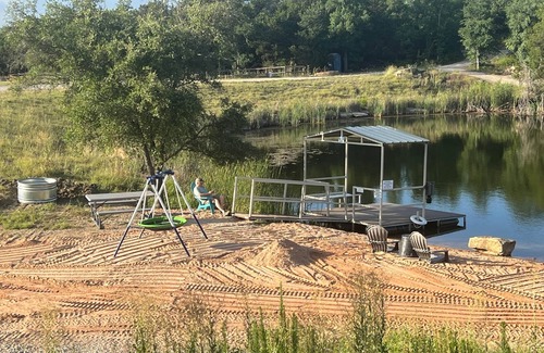 Jacksboro RV Rental | Top of the Dam Group Campground at Lake Godstone